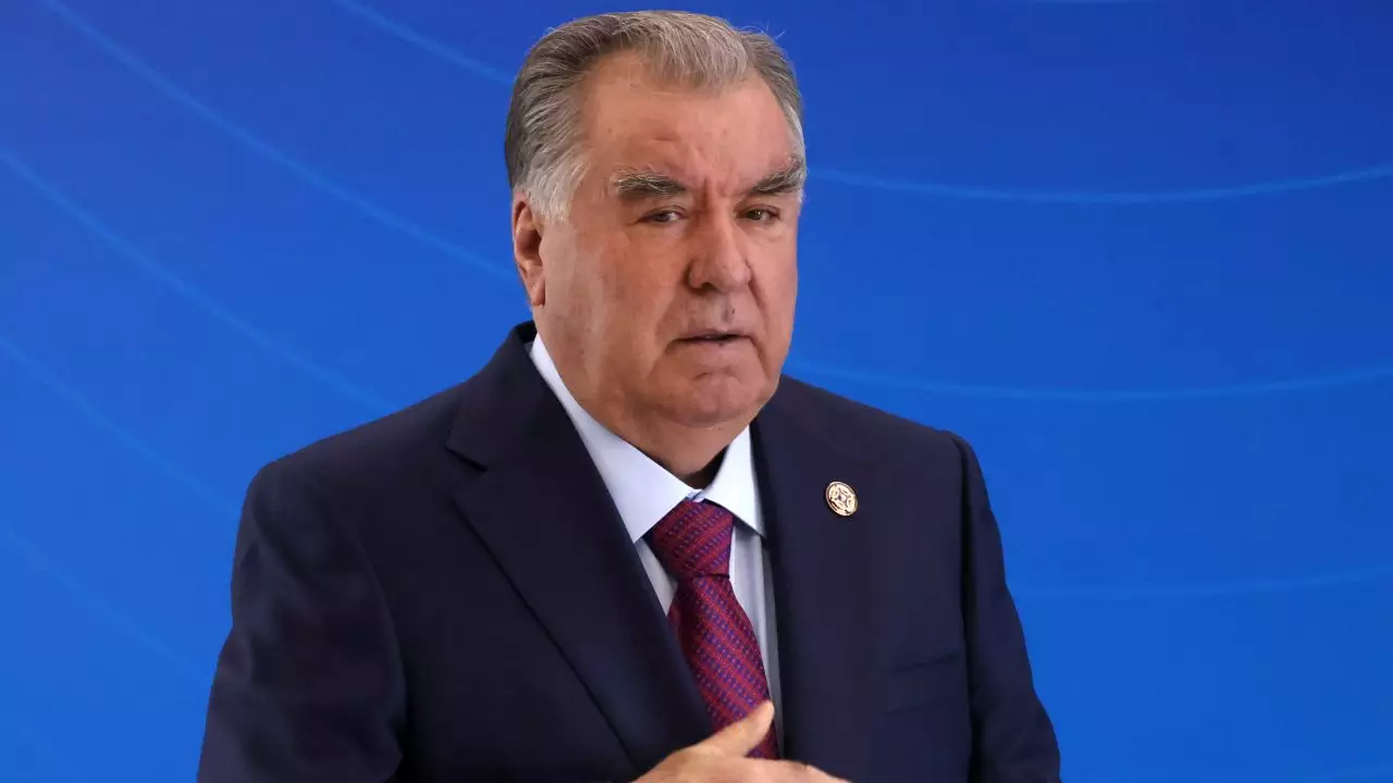 Șeful de stat „dispărut” de două săptămâni. Atmosferă funebră la televiziunea națională