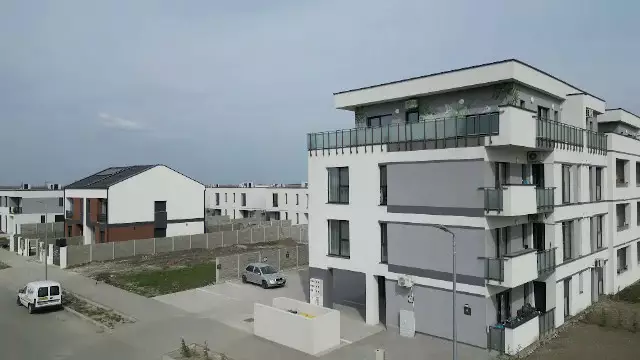 Vânzările de locuințe au scăzut din cauza prețurilor ridicate și a instabilității economice. „Soluția ar fi răbdare”