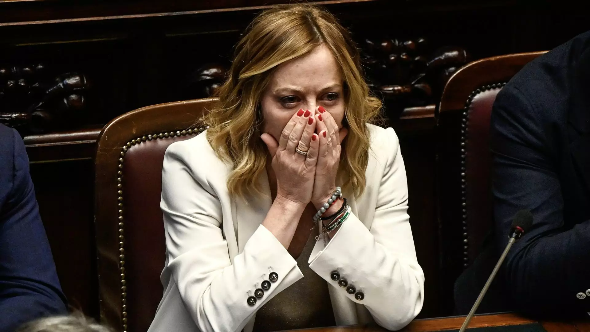 Meloni, reacție dură după ce Elveția a cerut Italiei să deconteze tratamentul victimelor de la Crans-Montana: „Rușinos!”