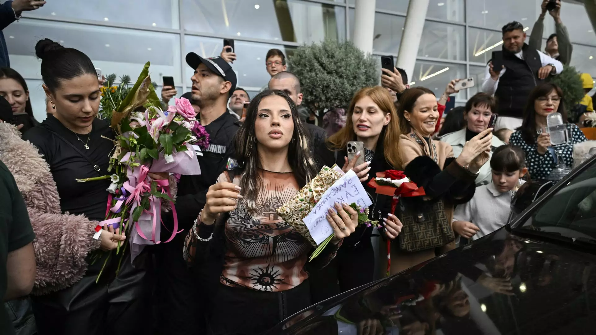 Dara, primită ca o eroină în Bulgaria după ce a adus prima victorie la Eurovision cu „Bangaranga”: „Totul este posibil”. FOTO