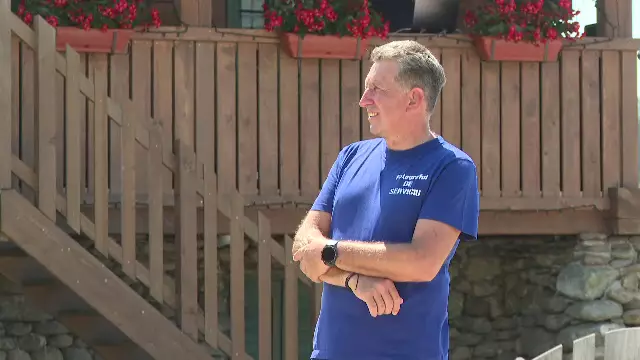 Un fost miner din Petrila și-a descoperit o pasiune neobișnuită după ce a ieșit la pensie. Localnicii sunt impresionați