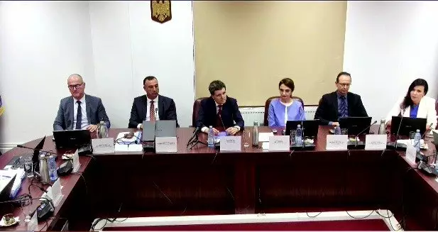 Nicuşor Dan, apariție surpriză la şedinţa CSM: ”Eu cred că imensa majoritate a magistraţilor din România sunt oameni corecţi”