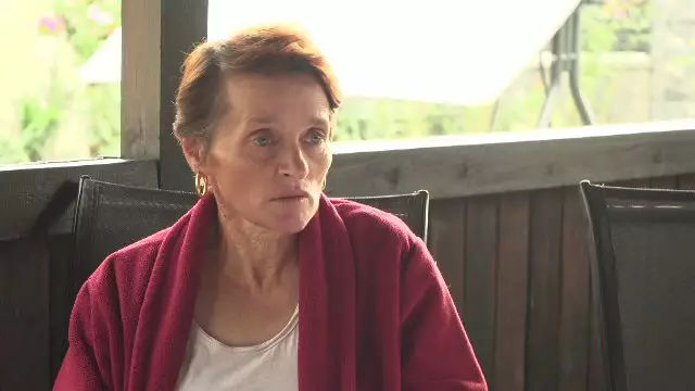 Aproape 4 ani, o femeie din Dâmbovița a trăit cu o pensă chirurgicală în abdomen. Ar fi rămas acolo după o operație