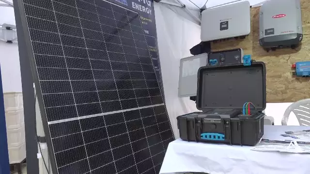 Cât costă un sistem cu panouri fotovoltaice pentru o casă de 100 de mp. Investiția s-ar putea amortiza în cinci ani