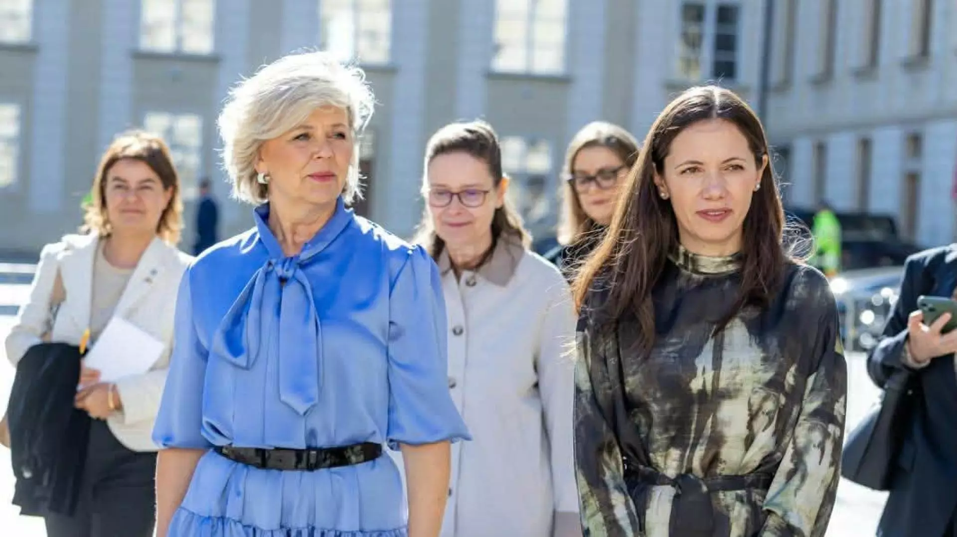 Mirabela Grădinaru, vizită în Cehia la ONG-uri pentru copii și tineri. Ce a discutat cu Prima Doamnă, Eva Pavlová