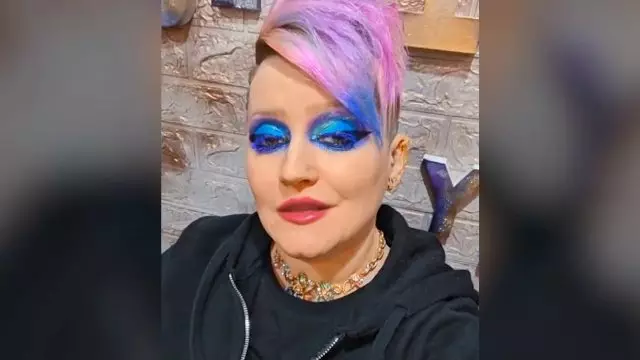 Ce s-a găsit la perchezițiile efectuate în salonul de tatuaje din Constanța, unde o femeie efectua ilegal intervenții estetice