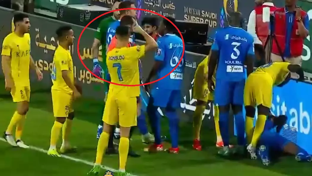 VIDEO Cristiano Ronaldo a văzut „roșu” direct și a vrut să-l lovească pe arbitru: imaginile care au tulburat întreaga lume