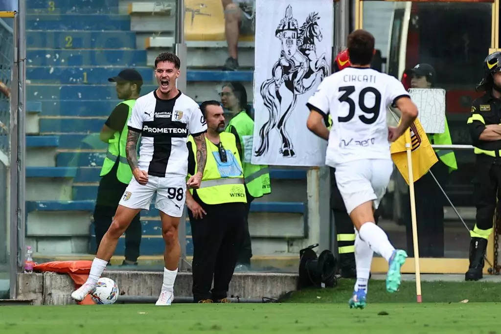 Reacția presei din Italia după golul lui Dennis Man din Parma - Fiorentina