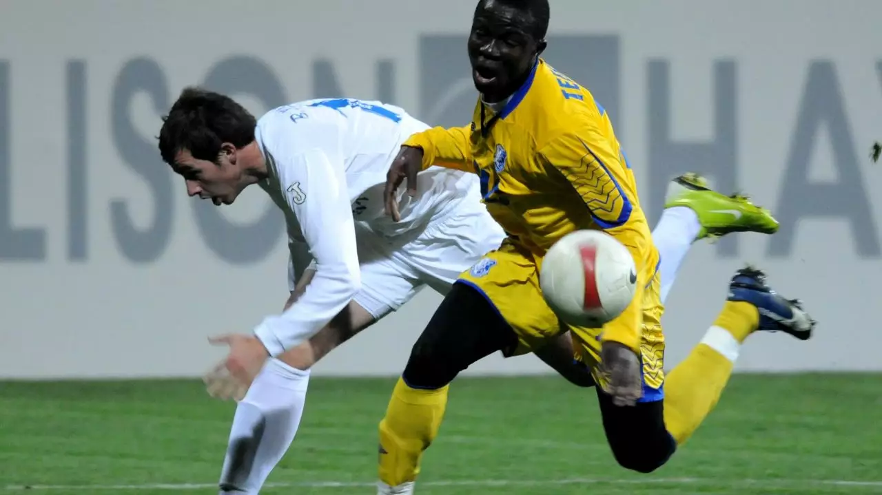 EXCLUSIV Drama nespusă a fostului fotbalist din Liga 1! Dormea în piață și ascundea banii: 