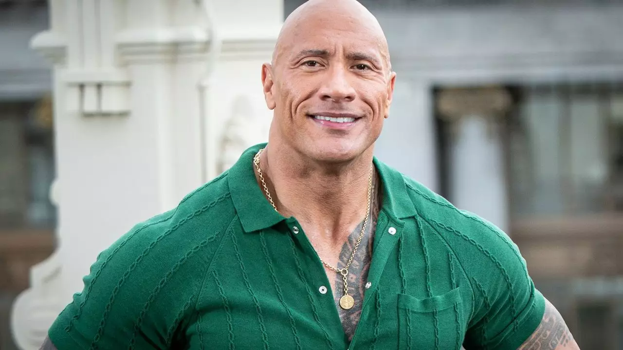 GALERIE FOTO Transformarea lui Dwayne Johnson: „Unde s-au dus mușchii lui?!?“