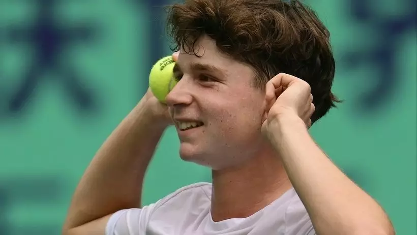 Cel mai promițător tânăr jucător de tenis român, numărul 5 în lume, va concura pentru o altă țară!