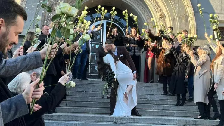 Radu Drăgușin s-a căsătorit cu Ioana Stan! Imagini cu superba soție a „Dragonului”