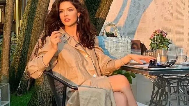 FOTO | Cristina Ich, apariție spectaculoasă. "Mor după tine!"