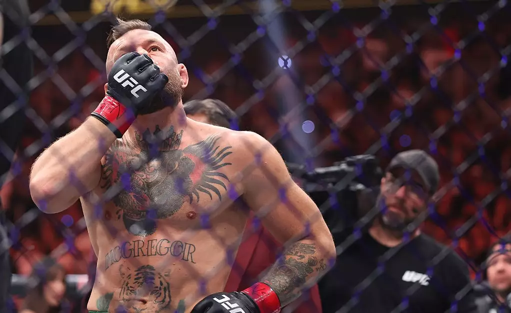 VIDEO EXCLUSIV Conor McGregor a rezistat doar 63 de secunde la revenirea &icirc;n ring! Cum s-a &icirc;ncheiat meciul cu Max Holloway