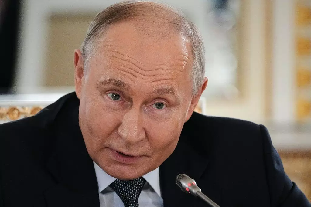 FOTO | Imaginea cu Vladimir Putin care a stârnit revoltă! Ucrainenii acuză lipsă de reacție la nivel mondial