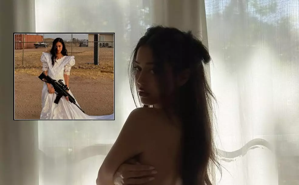 FOTO La câteva luni după ce a pozat topless, fosta iubită a lui Dele Alli s-a fotografiat cu arma în mână: ”Doamne cât ești de sexy!”