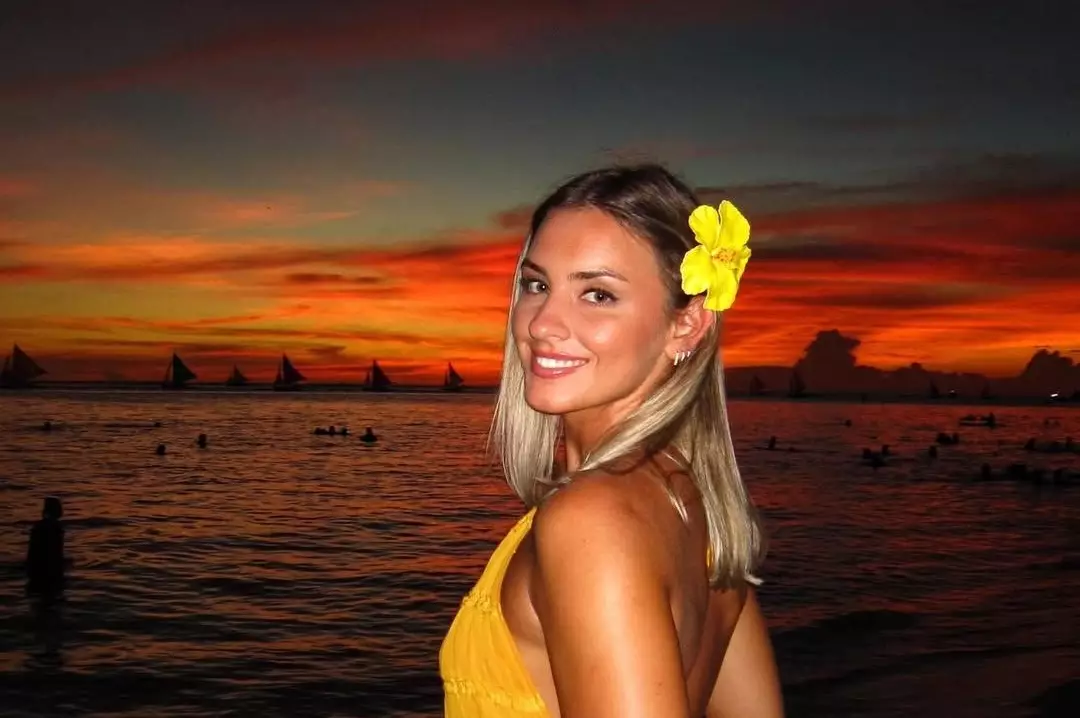 GALERIE FOTO Cea mai frumoasă voleibalistă româncă a lăsat Cipru pentru Italia. E fiica unui idol al rapidiștilor