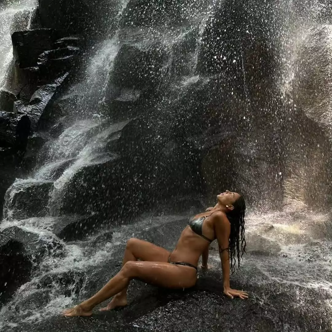 Mihaela Buzărnescu, apariție de vis la 37 de ani | GALERIE FOTO