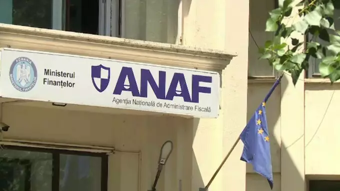 Primele rezultate la controalele din ANAF: Cinci funcționari, prinși că erau &icirc;n paralel și &bdquo;consultanți&rdquo; ai unor firme