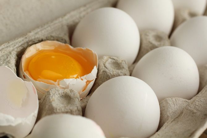 
	Nu le mai arunca la gunoi. 6 moduri ingenioase sa folosesti cojile de ou
