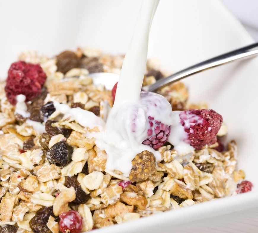 
	Crezi ca cerealele tale contin chiar fructe? Vezi ce secret ascund producatorii
