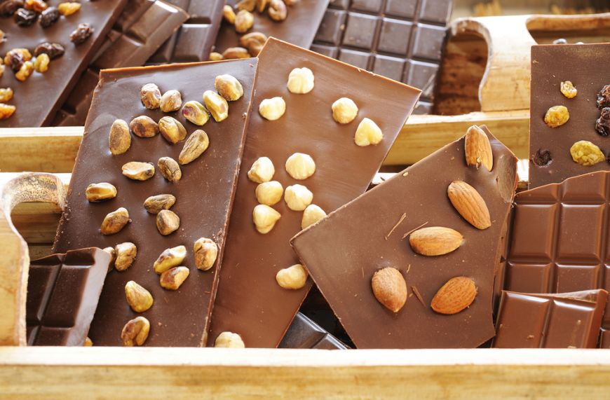 
	Ciocolata poate fi periculoasa pentru organism. Vezi in ce conditii si de ce
