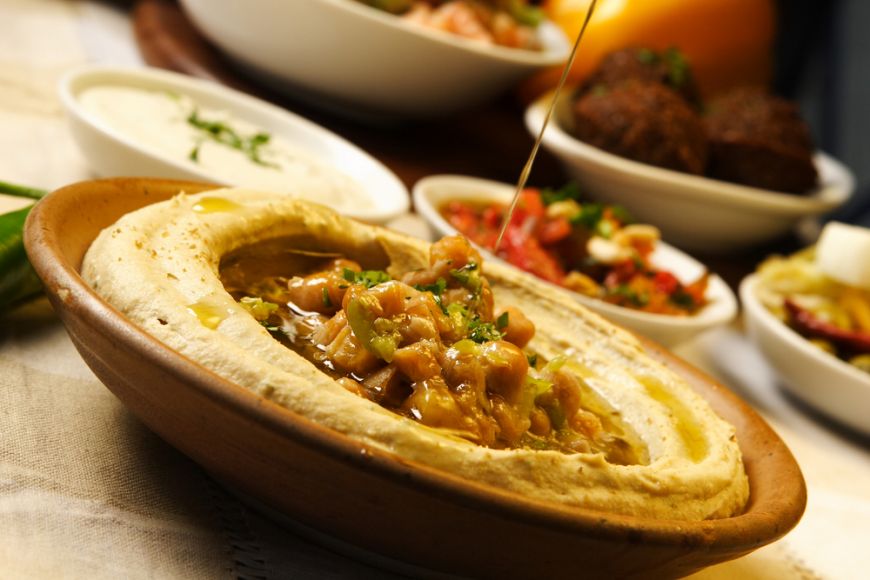 
	In jurul lumii in cautarea experientelor culinare - Hummus

