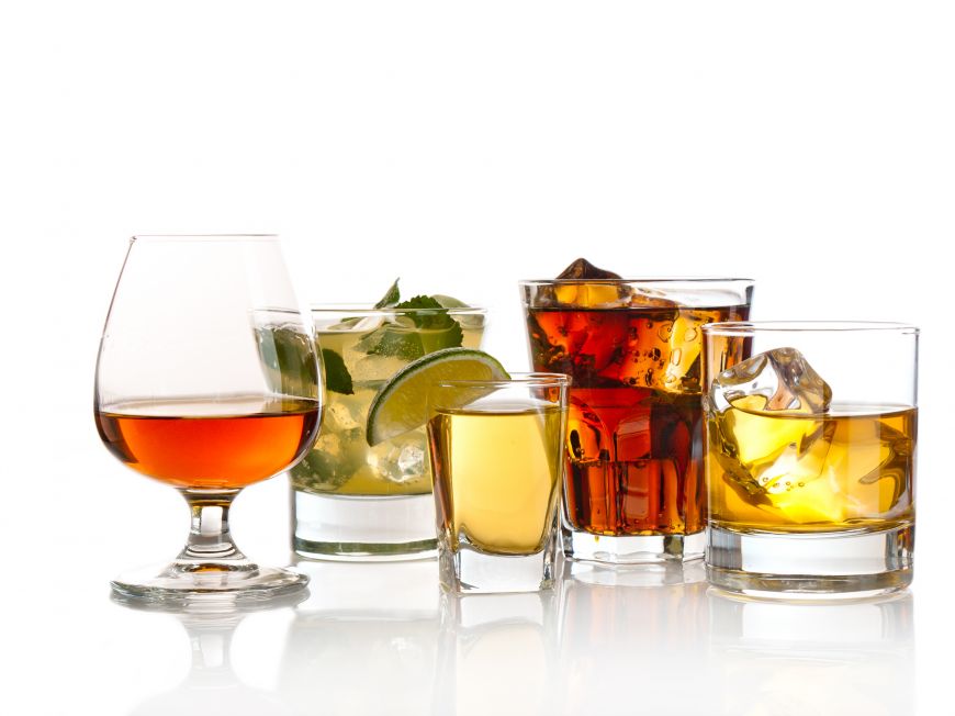 
	10 lucruri pe care trebuie sa le stii despre alcool
