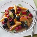 Salata de fructe cu lavanda
