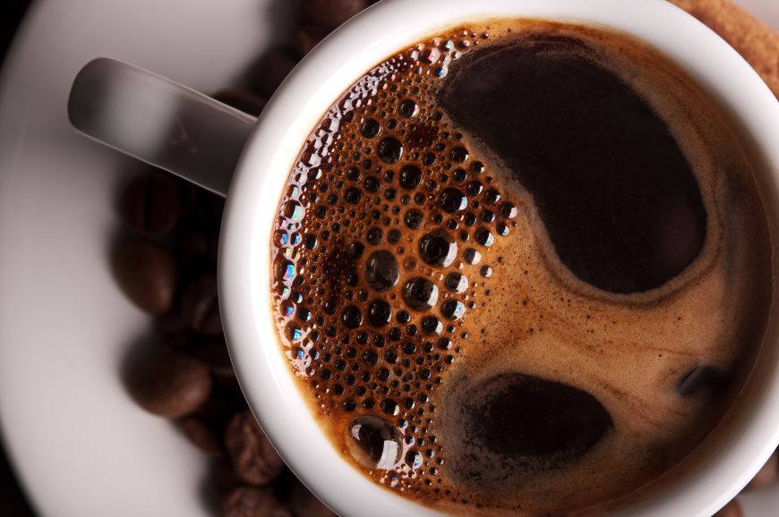 
	Chimicalele ascunse din cafeaua pe care o bei zilnic. Ce impact au asupra corpului tau

