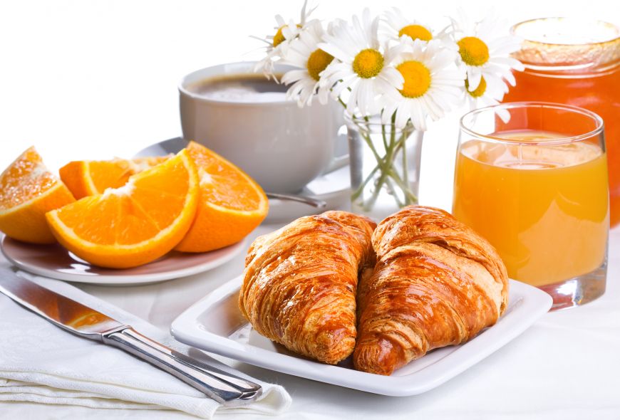 
	5 motive pentru care nu trebuie sa sari in nicio zi peste micul dejun
