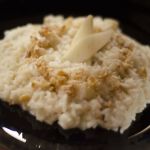 Reteta Iuliana Petrunjel: orez cu pere, gorgonzola si nuci