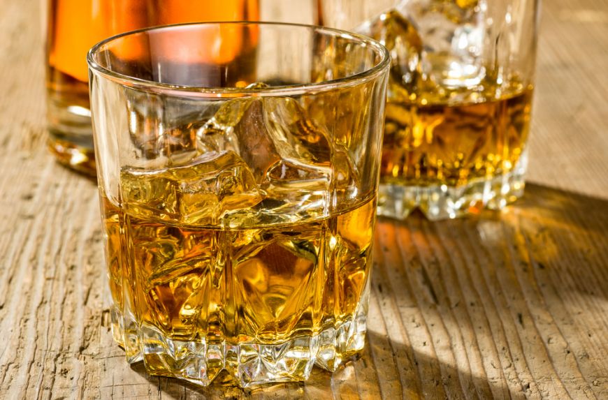 
	SURPRIZA: cat costa si unde e facut cel mai bun whisky din lume
