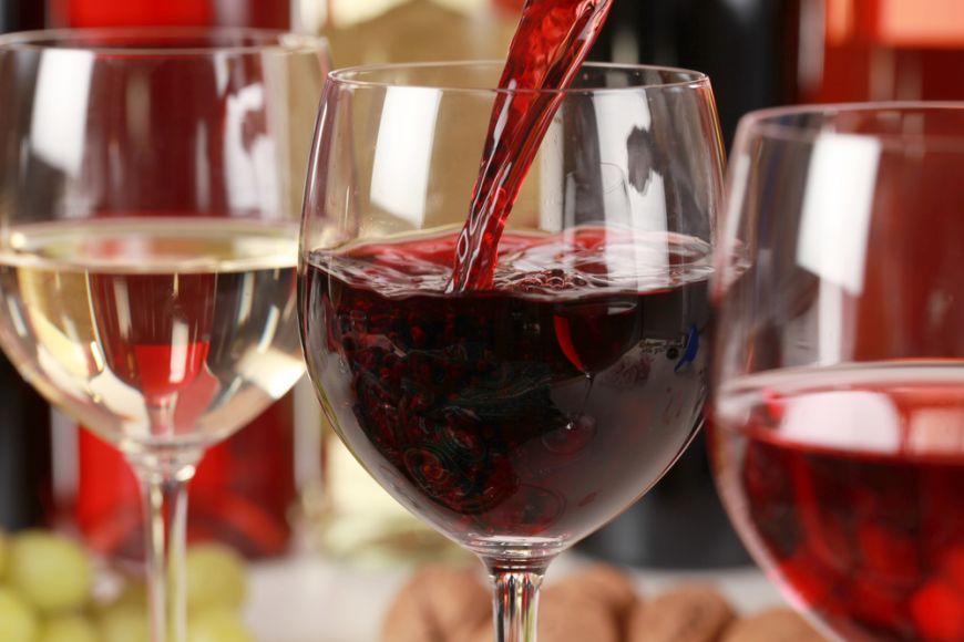 
	Ceri gheata pentru vinul rosu? De ce sa nu mai faci aceasta greseala
