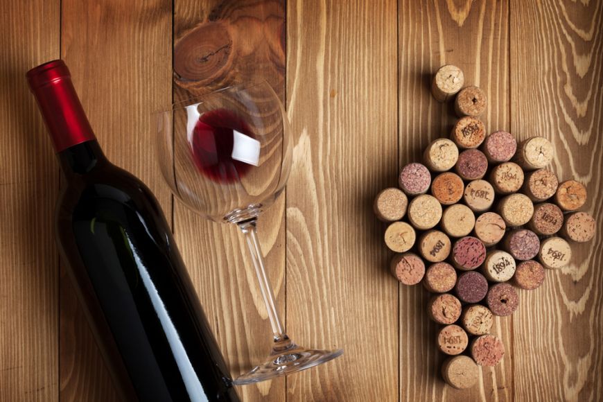 
	Ce înseamnă să se strice vinul și cât timp rezistă dupa ce l-ai desfăcut?
