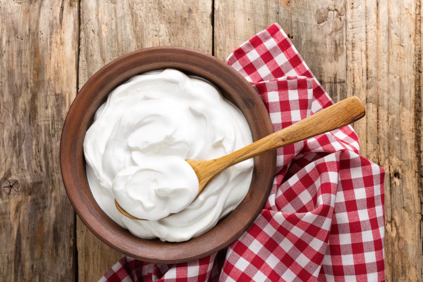 
	Te învățăm trucuri în bucătărie: cum să folosești iaurtul grecesc în preparate
