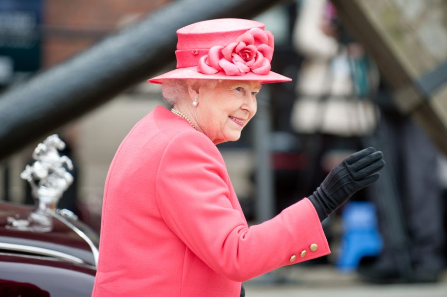 
	Regina Marii Britanii lansează propriul brand de ketchup și sos. Prețul este piperat
