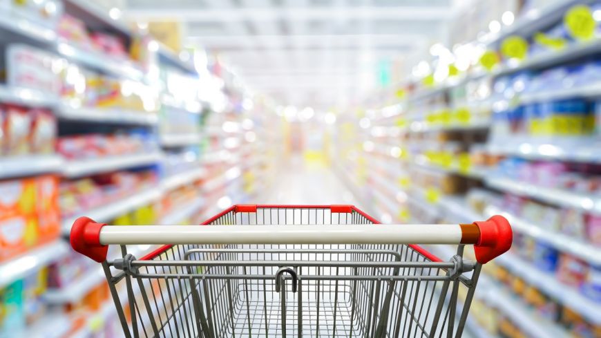 Cum să găsești cele mai bune oferte când mergi la supermarketuri