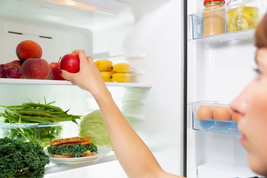 De ce să nu speli niciodată fructele înainte de a le băga la frigider. Trucul care le menține proaspete mai mult timp 