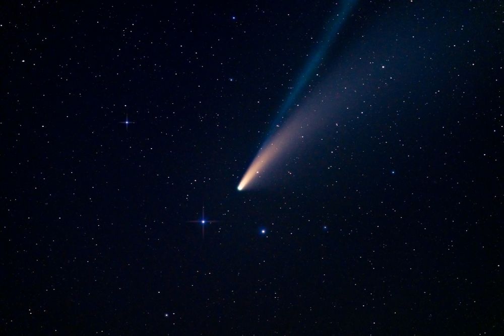 O cometă văzută ultima dată pe cer de Neanderthalieni ar putea fi vizibilă cu ochiul liber în 2023