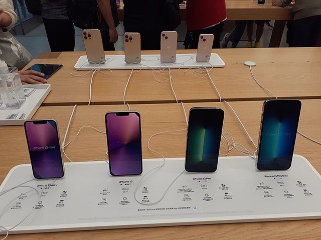 Schimbări importante la noua serie iPhone 15. Ce modificări pregătește Apple?
