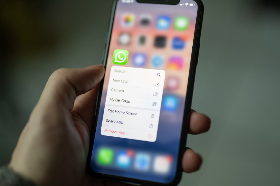 WhatsApp va lansa în curând opțiunea de verificare a contului prin e-mail