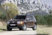 Dacia Duster: Vezi aici primele fotografii si informatii oficiale