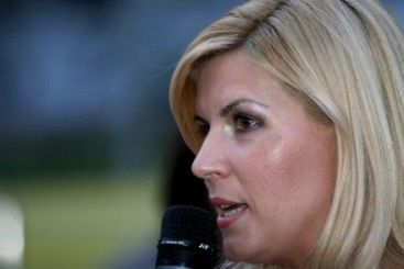 Alesii vor sa stie pe ce se vor duce banii de la buget! De pilda, pe un teren de golf, spune Udrea