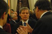 Dacian Ciolos intra la audieri in Parlamentului European