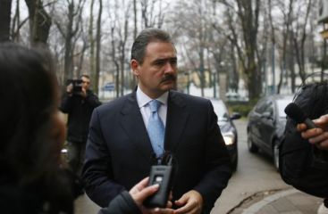 Tanasescu: Romania poate trai pe datorie si in continuare, dar grija sa nu ajunga ca Grecia!