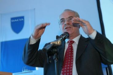 Soferii vor cumpara de anul viitor doar masini cu asistenta la franare!
