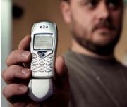 Arunci banii pe convorbiri in afara? Orange vrea sa te ajute sa ai un control mai bun la roaming! Vezi AICI cum!