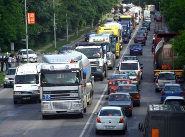 A doua victorie a Guvernului: dupa studenti, transportatorii au renuntat la proteste!