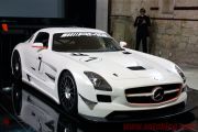 Primele imagini cu bolidul Mercedes SLS AMG GT3 de 300 de mii de euro! GALERIE FOTO!